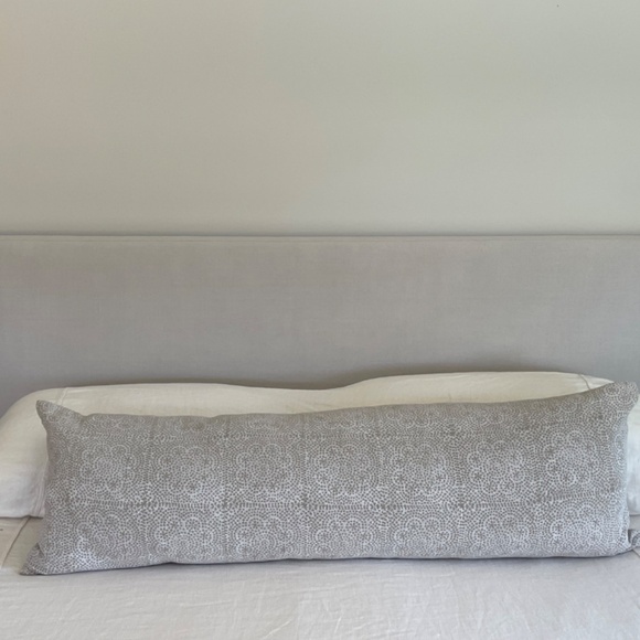 Extra Long Lumbar Pillow with Insert - Wisteria White Block Print - Picture 2 of 3